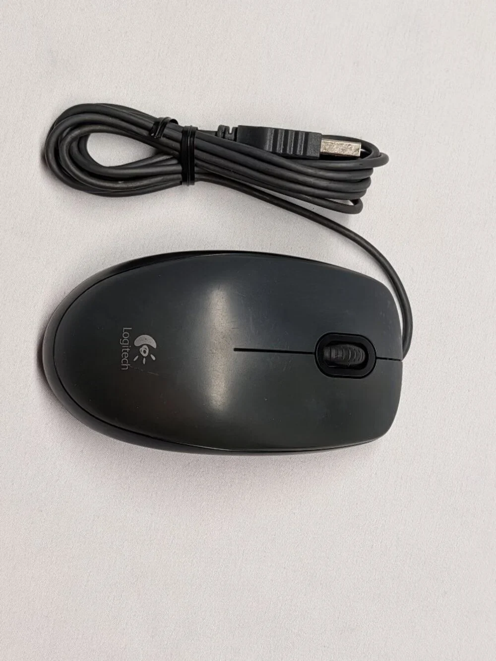 Vintage Logitech M100 Mouse Scroll Wired Optical Black 810-002141 PC USB